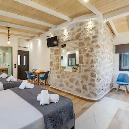 Delux 1 * Tsoukaládhes